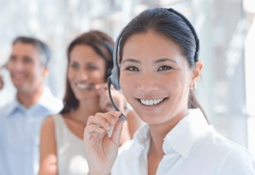Agen contact center melayani nasabah